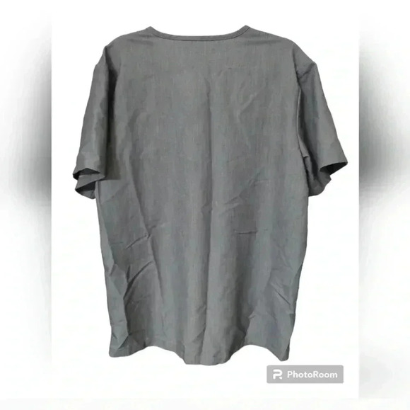 NWT Figs Pisco Basic Scrub Pants™ and Figs men's Chisec Three-Pocket Scrub Top™. - Picture 12 of 13